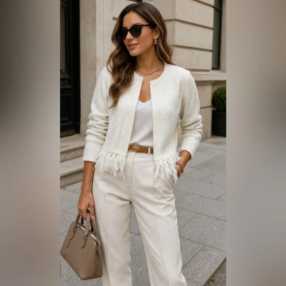 Ann Taylor elegant Cream Fringe Hem Cardigan size M - Picture 3 of 13